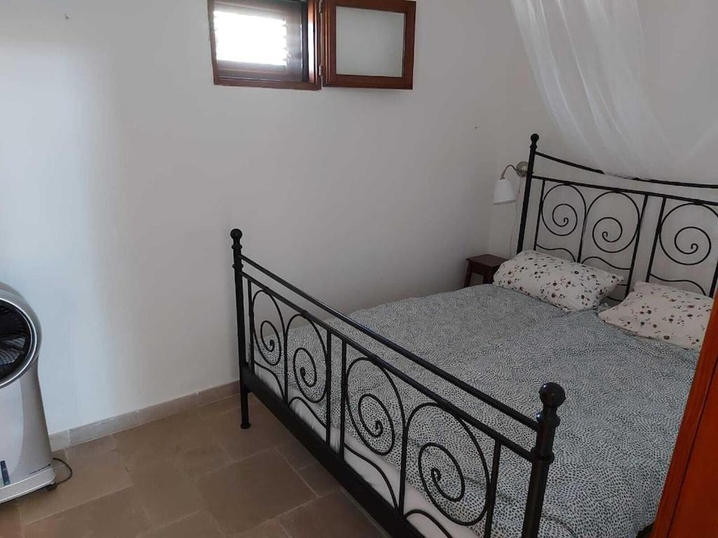 Casa Giuliveto - Charmantes Ferienhaus Mit Privatpool In Olivenhain Ostuni Zewnętrze zdjęcie