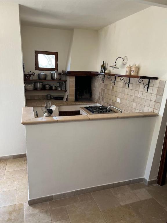 Casa Giuliveto - Charmantes Ferienhaus Mit Privatpool In Olivenhain Ostuni Zewnętrze zdjęcie
