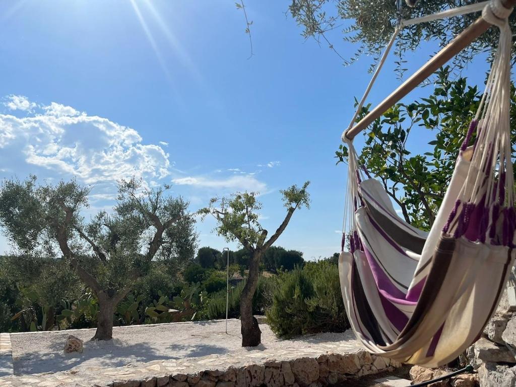 Casa Giuliveto - Charmantes Ferienhaus Mit Privatpool In Olivenhain Ostuni Zewnętrze zdjęcie